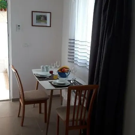 Azzurro Mare Apartment